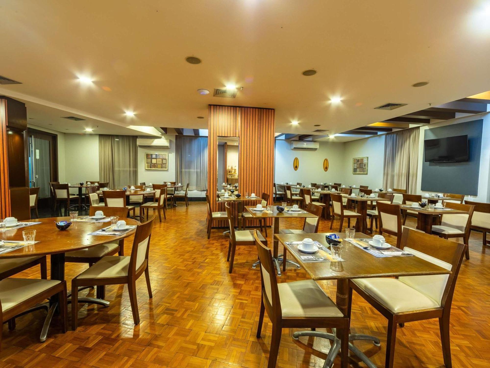 马瑙斯美居酒店 外观 照片