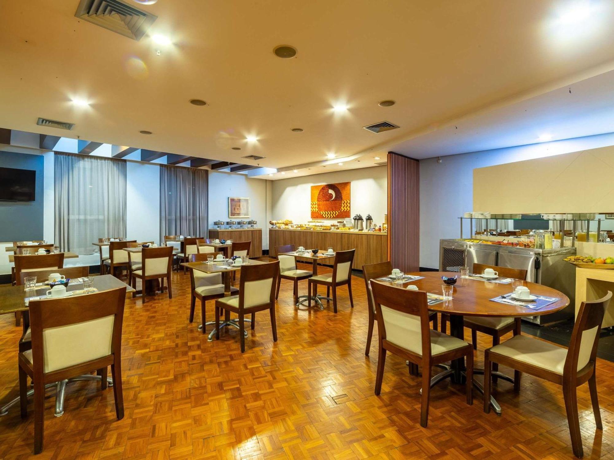 马瑙斯美居酒店 外观 照片